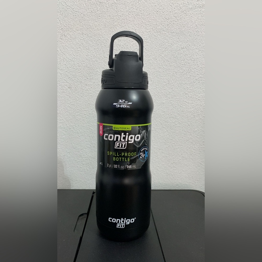 Contigo Matte Black Spill-Proof Bottle (32oz)